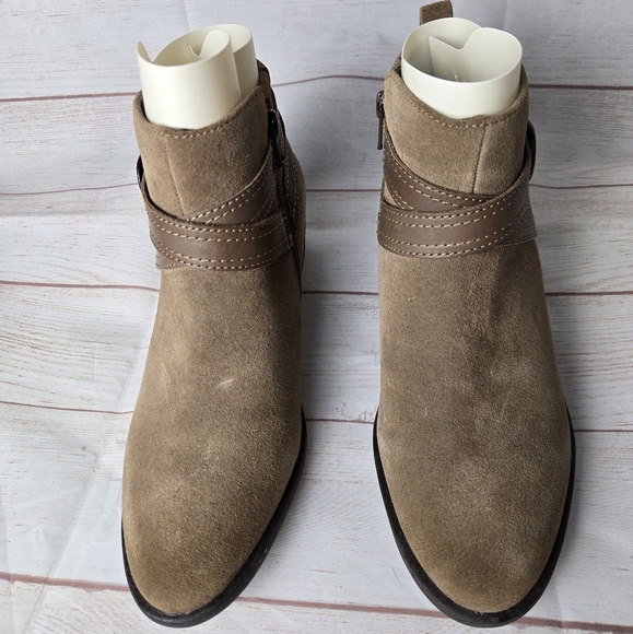 Earth Origins Booties Women Size 8 - Picture 4 of 6